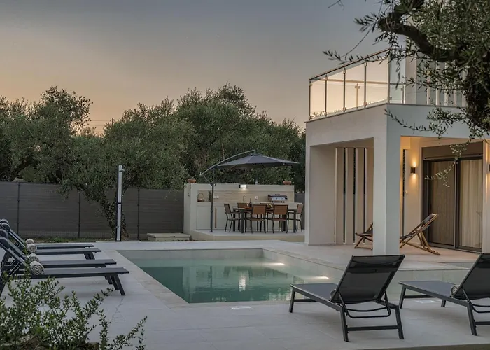 Hariati - An Elegant Escape, By Zantewize Villa Kypseli