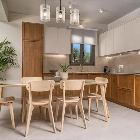 Hariati - An Elegant Escape, By Zantewize