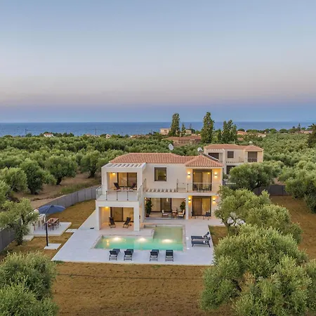 Hariati - An Elegant Escape, By Zantewize 基普塞利