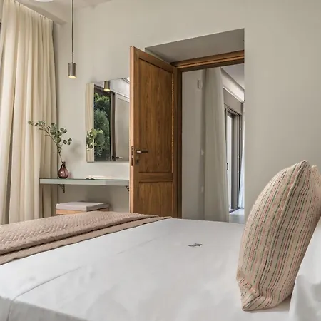 Hariati - An Elegant Escape, By Zantewize Κυψέλη