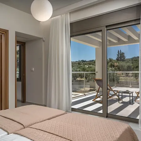 Hariati - An Elegant Escape, By Zantewize * Kypseli